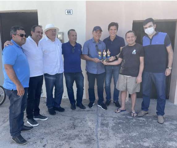 Vivaldo Costa ao lado de Fábio Dantas e Rogério Marinho