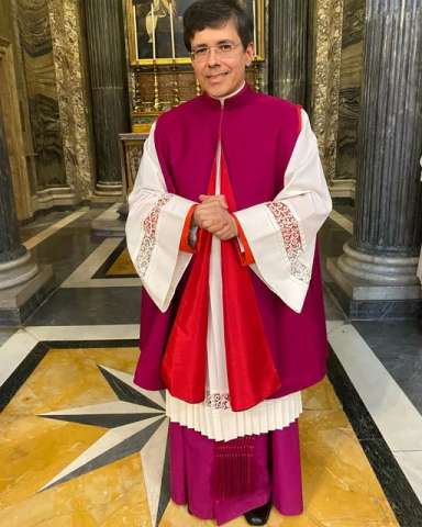 Papa Francisco nomeia sacerdote da Arquidiocese de Natal como Cônego da Basílica de São Pedro