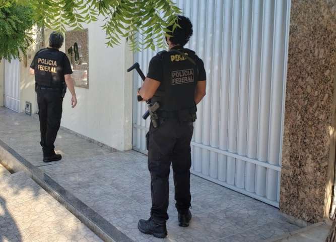 PF investiga organização criminosa e combate contrabando de cigarros e produtos falsificados no RN