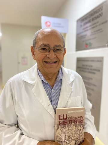 Médico Ivo Barreto festeja 80 anos com livro de histórias sobre figuras populares da serra de Martins 