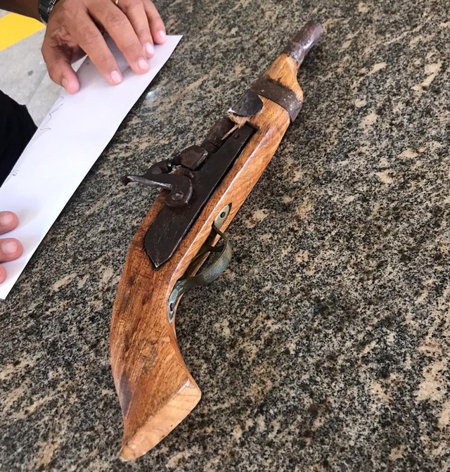 Idoso de 76 anos atira em vizinho com garruncha em Natal