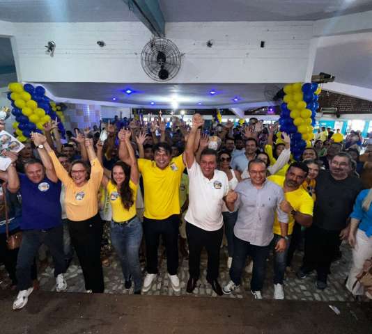 O real tamanho de Carlos Eduardo Alves
