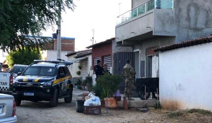 Polícia Federal realiza operação contra facção criminosa no Seridó