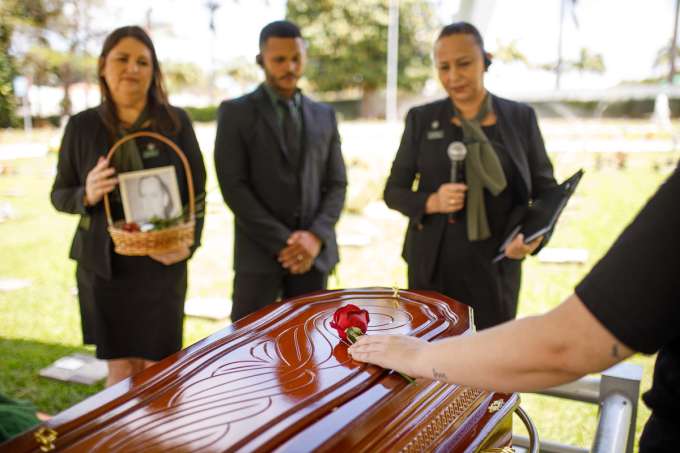 A importância de respeitar as vontades do ente falecido na despedida
