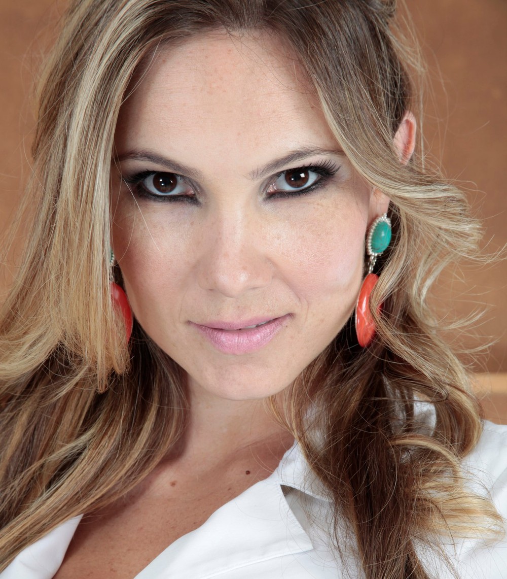Ex-BBB Josy Oliveira morre aos 43 anos em SP