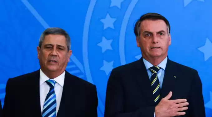 Relator no TSE vota para condenar Bolsonaro e Braga Netto por abusos no 7 de Setembro