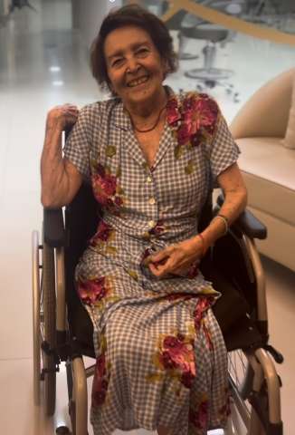Morre mãe de Cyrus Benavides