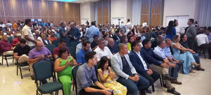 Styvenson presta conta dos 5 anos de mandato