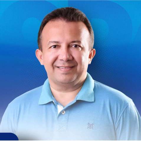 Candidatura de Odair Diniz pode atropelar eleição de Vivaldo Costa