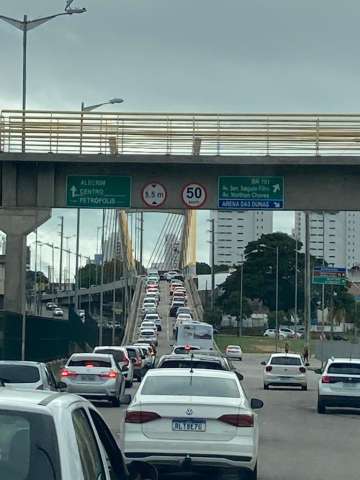 Engarrafamento diário na Prudente de Morais