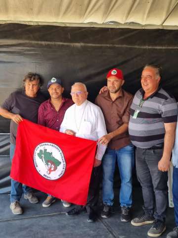 [VÍDEO] Dom Jaime assume a bandeira do MST