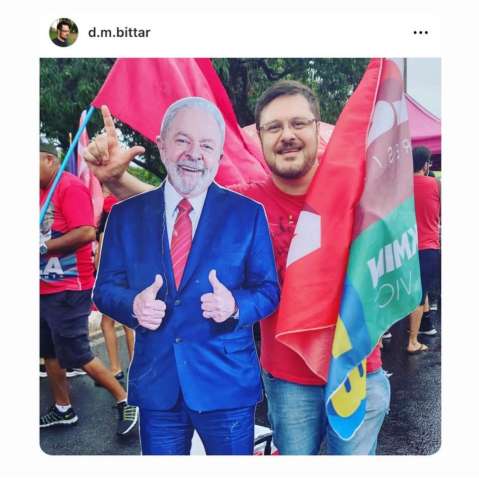 Pedófilo flagrado com de menina de 12 anos na mala era eleitor de Lula e fez post contra pedofilia