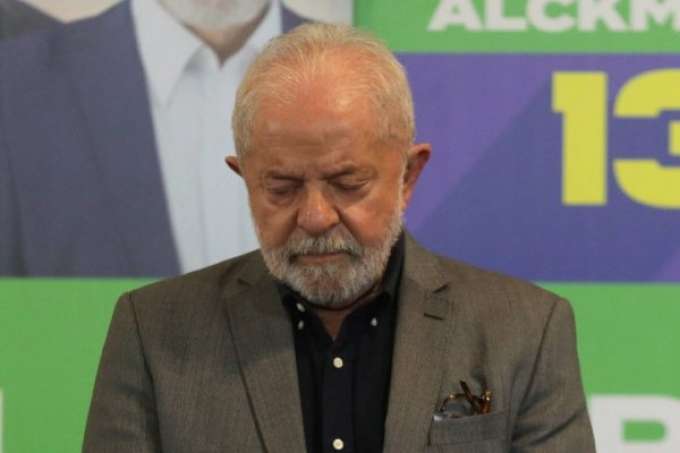 Lula diz que ideia de banheiro unissex saiu da “cabeça do Satanás”