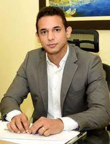 Prefeitura de Mossoró concede reajuste salarial de 33,67% para os professores da rede municipal