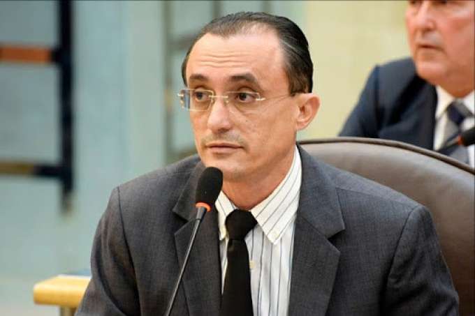 Ex-deputado Souza Neto é condenado por improbidade e fica inelegível 