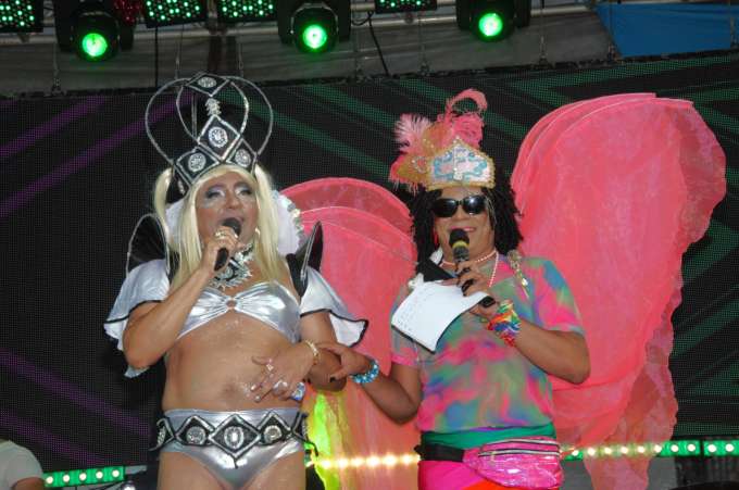 Tradição: Bloco das Virgens garante animação na segunda de Carnaval em Parnamirim