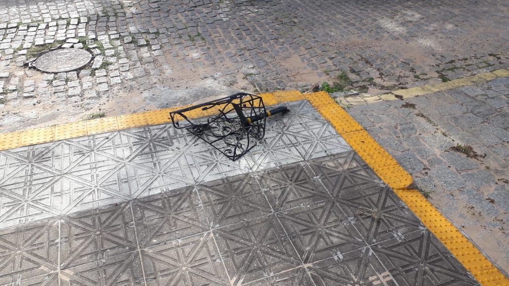 Bompreço: O pior vizinho