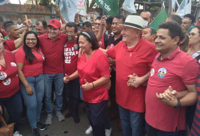 Sem ir a Assembleia Legislativa, Vivaldo Costa faz campanha