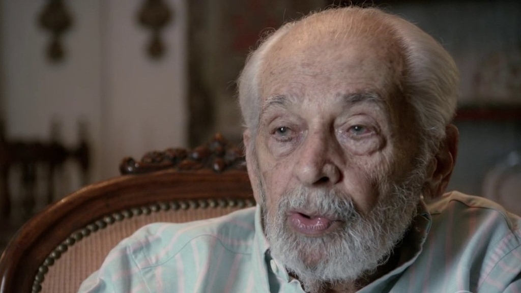 Morre, jornalista Hélio Fernandes, aos 100 anos de idade