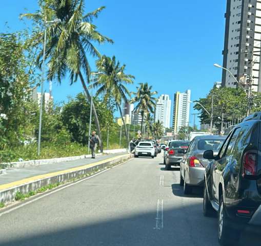 Urgente: Assalto vizinho ao Comando-Geral da PM