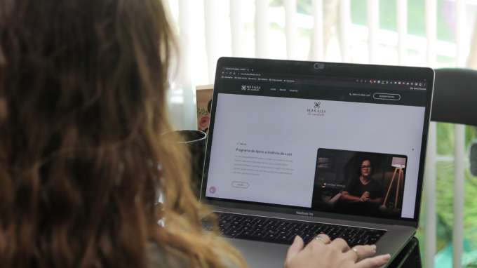 Plataforma on-line promove espaço seguro com informações sobre o luto