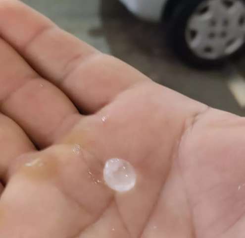 Cidades do interior da Paraíba registram chuva de granizo