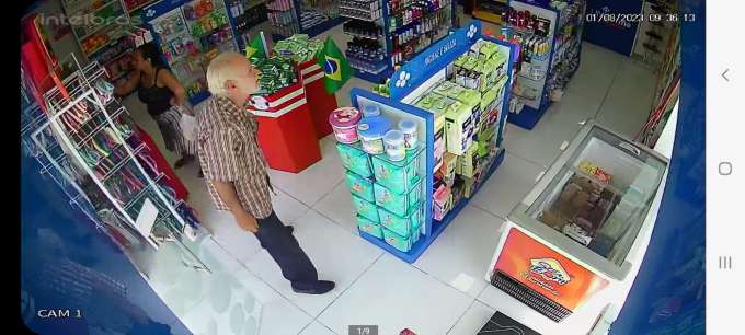 Idoso é flagrado furtando whey de farmácia em Natal