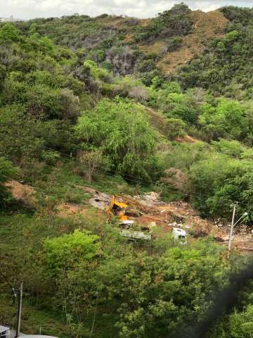 Após denúncia do blog, terreno em que se formava lixão em Candelária é limpo