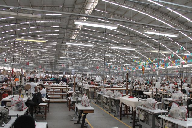 Produção industrial avança 8,9% em junho, mas recua 19,4% no 2º trimestre