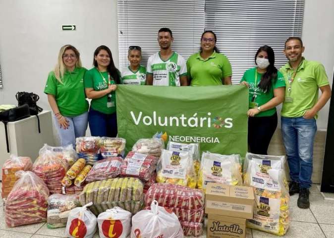 Famílias de Ipanguaçu recebem 382kg de alimentos doados por Grupo de Voluntários da Neoenergia Cosern