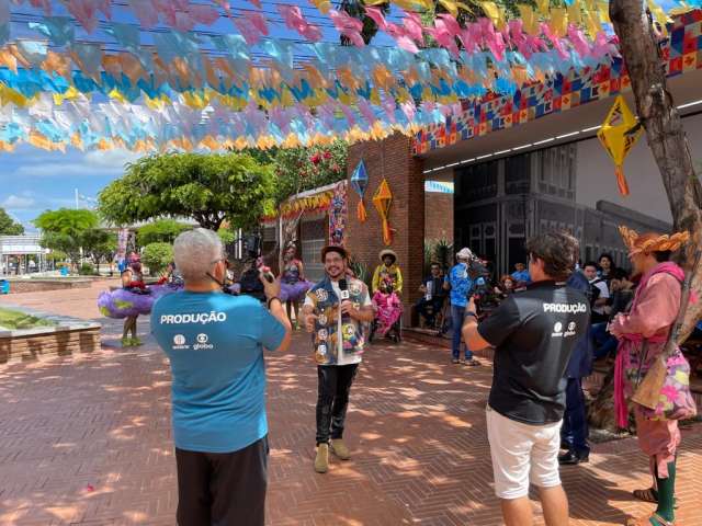 Leo Souza apresenta Festa do Boi em rede nacional no programa da Globo “É de casa