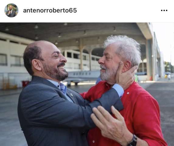 Os dois mundos de Antenor