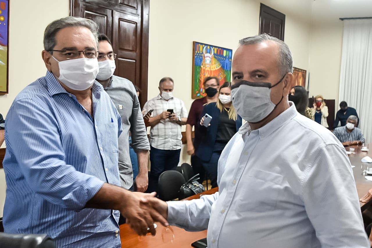 Prefeito recebe ministro Rogério Marinho e detalha obras em parceria com MDR