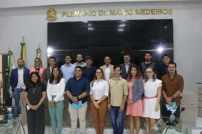 Novos servidores da Câmara de Parnamirim tomaram posse em cerimônia