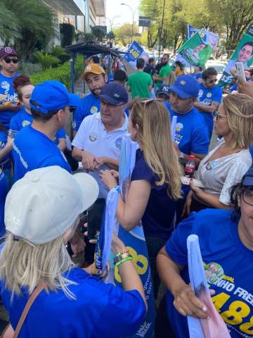 Amigos de Paulinho Freire promovem bandeiraço em mais de 20 pontos em Natal