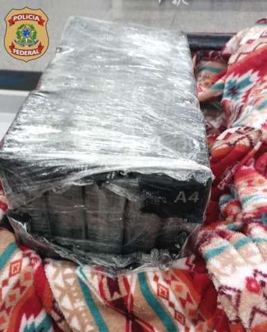 PF apreende 15 kg de cocaína no aeroporto de São Gonçalo do Amarante
