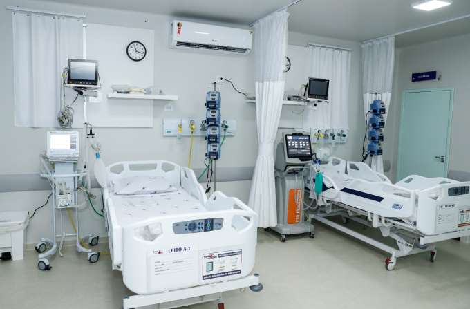 Justiça determina bloqueio na conta do Estado para garantir pagamento da manutenção de leitos de UTIs no RN 