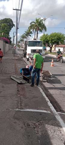 Semsur realiza manutenção em bueiros e galerias pluviais de Parnamirim