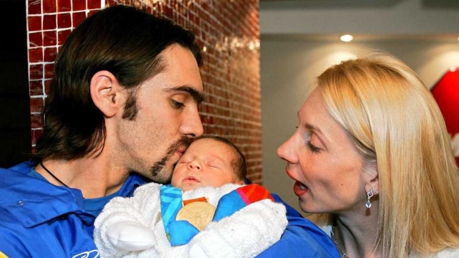 Giba afirma não ter pago toda pensão alimentícia por não ganhar o suficiente e diz que ex agride a filha