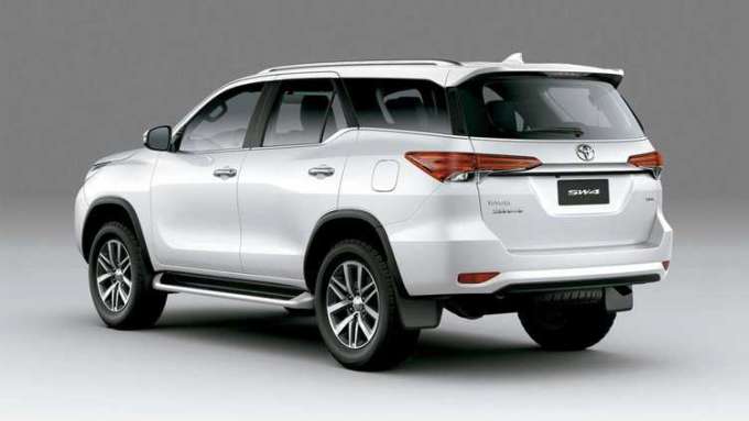 Políticos têm vergonha da SW4 e da Land Rover