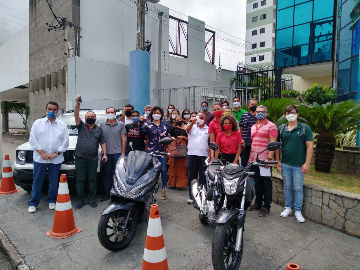 Entrega da premiação do Natal de Luz e prêmios revela histórias dos ganhadores