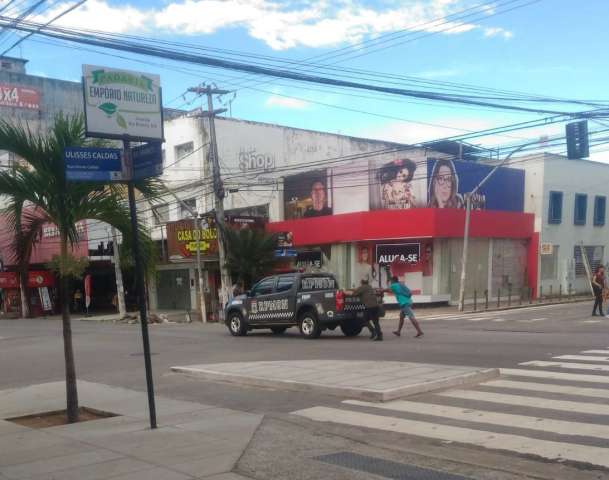 Polícia no prego