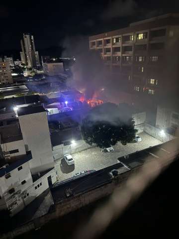 Urgente: Incêndio atinge Instituto de Radiologia em Petrópolis