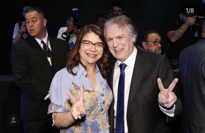 Carla Dickson é uma fake deputada bolsonarista