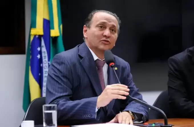 Do Blog do FM: Juiz manda penhorar dinheiro, bens e determina quebra de sigilo fiscal do ex-deputado Antônio Jácome por dívida de campanha política