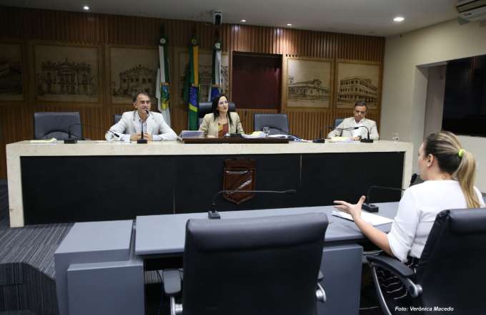 Câmara Municipal de Natal: Comissão de Justiça aprova projeto de combate à erotização infantil nas escolas