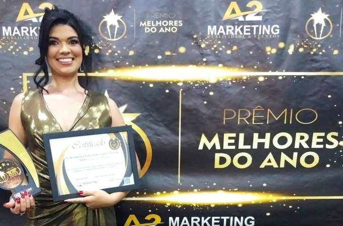 Professora da Escola Sesc RN é premiada como Melhor Professora Polivalente de Macaíba